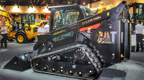 Caterpillar's special edition black skidsteer leaving Conexpo 2017